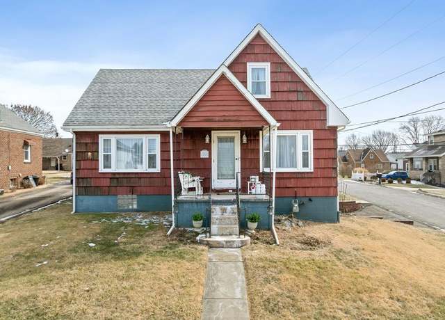 Property at 100 Cleveland Rd, Weirton, WV 26062, 3 beds, 2 baths