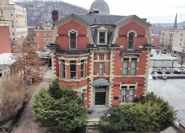Property at 96 12th St, Wheeling, WV 26003, 8 beds, 4.5 baths