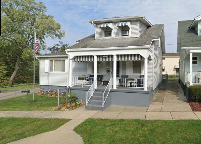 Property at 4 N.25th St, Wheeling, WV 26003, 3 beds, 3 baths