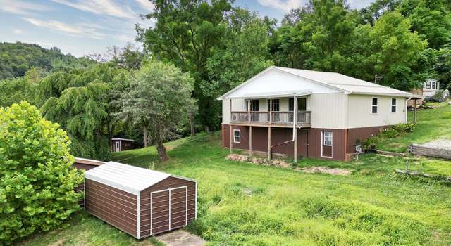 Photo of 241 Mayfield St, Pine Grove, WV 26149