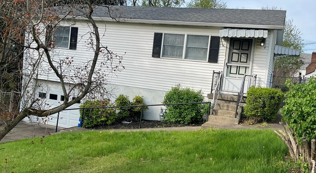 Photo of 25 Mccready Ave, Wheeling, WV 26003