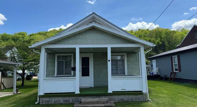 Photo of 215/215.5 Oxford St, Sistersville, WV 26175