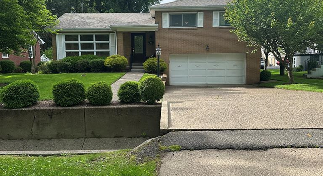 Photo of 116 Elm St, Wheeling, WV 26003