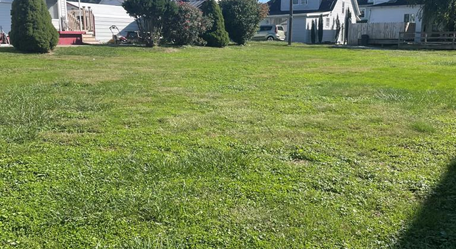 Photo of 1303 9th St, Moundsville, WV 26041