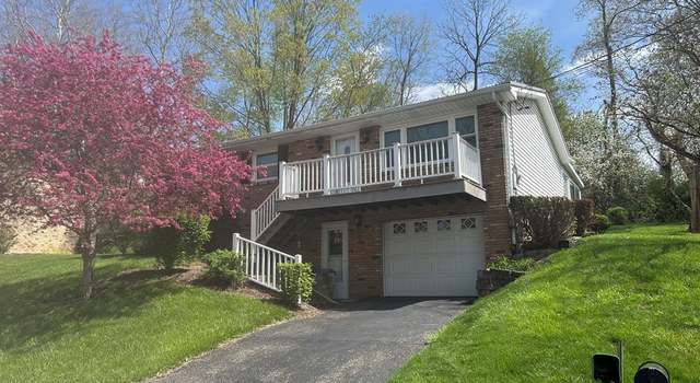 Photo of 122 Scenic Dr, Follansbee, WV 26037