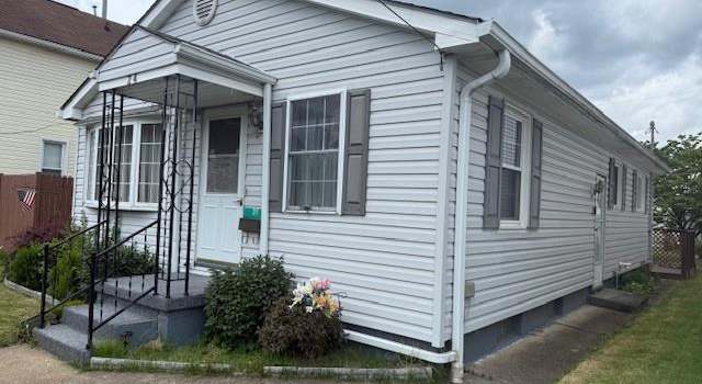 Photo of 24 Sycamore Ave, Wheeling, WV 26003