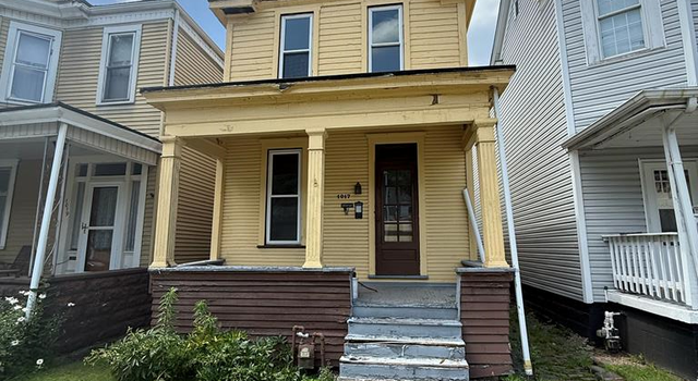 Photo of 1017 Garfield St, Mcmechen, WV 26060