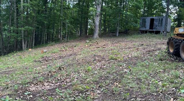 Photo of 807 Park Dr, Pennsboro, WV 26415