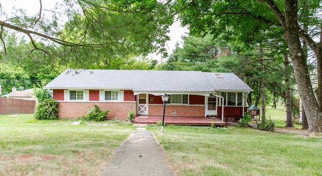 Photo of 208 Debbie Ann Dr, Wheeling, WV 26003