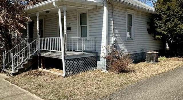 Photo of 204 Tenth St, Glen Dale, WV 26038