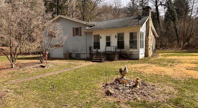 Photo of 3827 Middle Creek Rd, Triadelphia, WV 26059