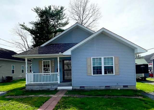 Property at 270 11th St, Rainelle, WV 25962, 2 beds, 2 baths