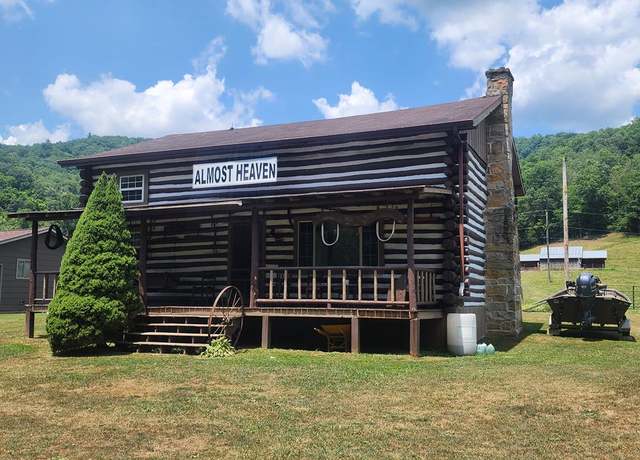 Property at 312A Falls View Ln, Hinton, WV 25951, 3 beds, 1 bath