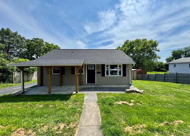 Property at 203 Highlawn Park Ave, Oak Hill, WV 25901, 2 beds, 1 bath