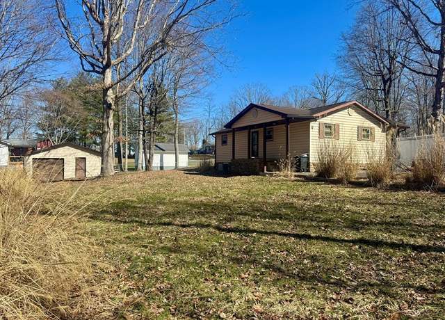 Property at 927 Old Grandview Rd, Beaver, WV 25813, 3 beds, 1 bath