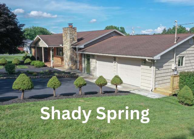 Property at 203 Division St, Shady Spring, WV 25918, 3 beds, 2.5 baths