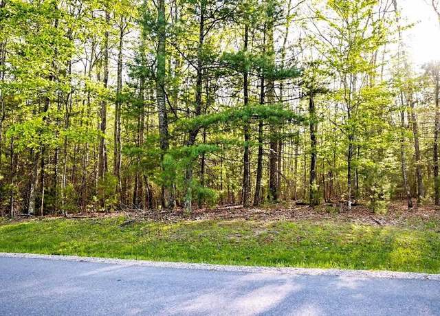 Property at 301 Royal Oaks Dr #1, Daniels, WV 25832