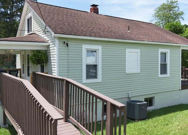 Property at 165 Hedrick St, Beckley, WV 25801, 2 beds, 1 bath