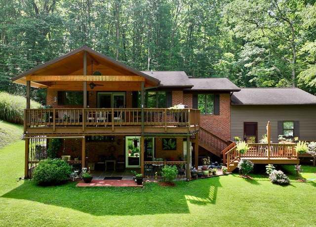 Property at WV 142 Flat Top Lake Rd, Ghent, WV 25843, 3 beds, 3 baths