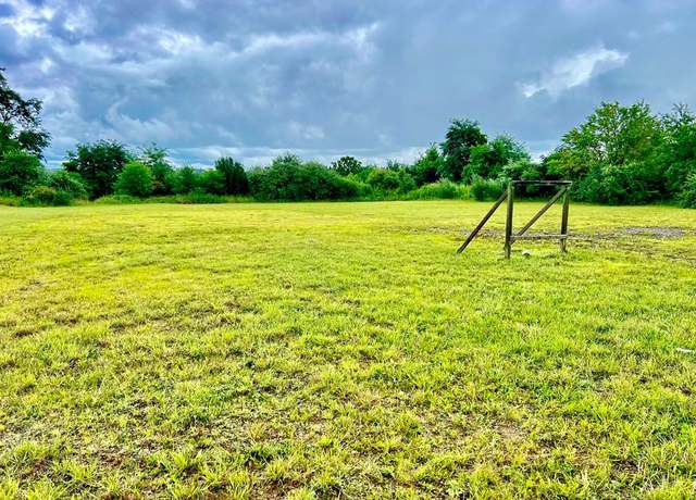 Property at 1920 Harper Rd, Beckley, WV 25801