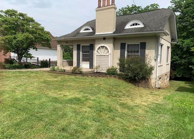 Property at 205 Granville Ave, Beckley, WV 25901, 4 beds, 3 baths