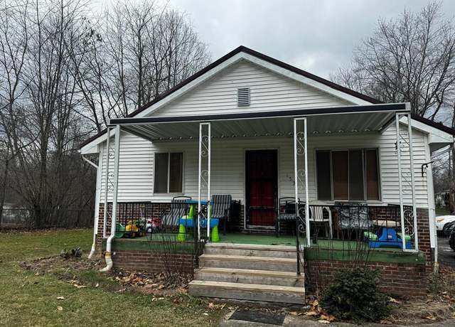 Property at 153 Easton St, Beckley, WV 25801, 5 beds, 3 baths