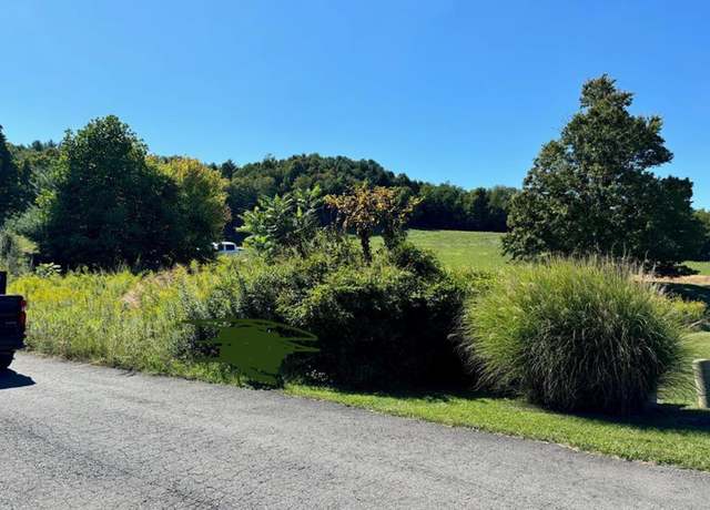 Property at 163 Ridge Point Cir, Daniels, WV 25832