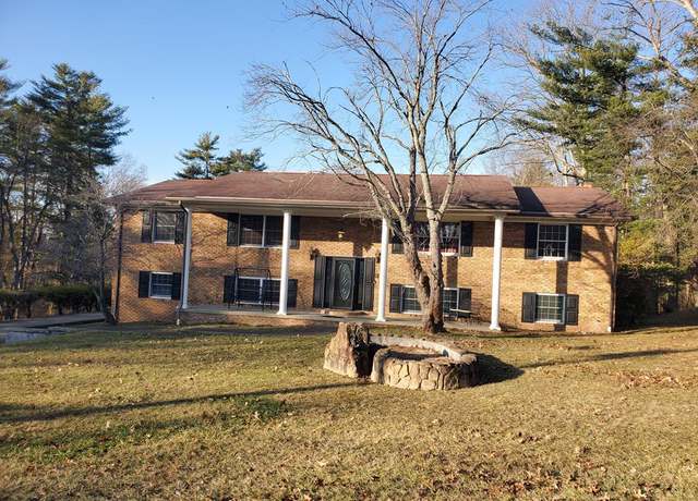 Property at 103 Home St, Beckley, WV 25801, 4 beds, 4 baths