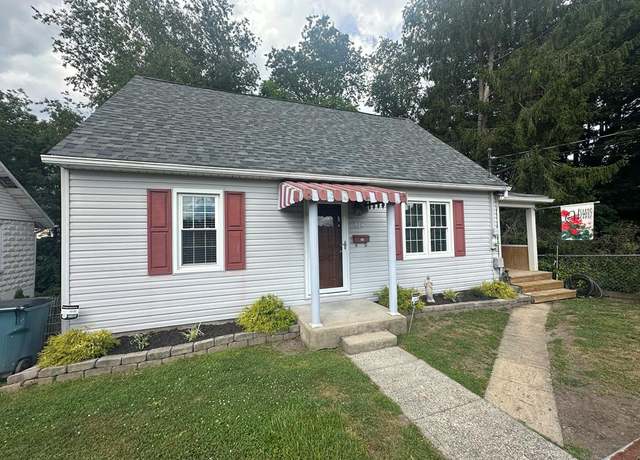 Property at 124 Clayton Ave, Beckley, WV 25801, 4 beds, 1 bath
