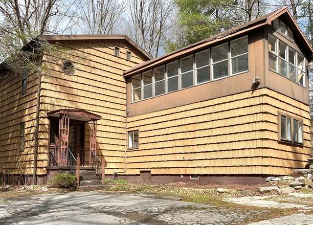 Property at 1599 C&o Dam Rd, Daniels, WV 25832, 3 beds, 3 baths