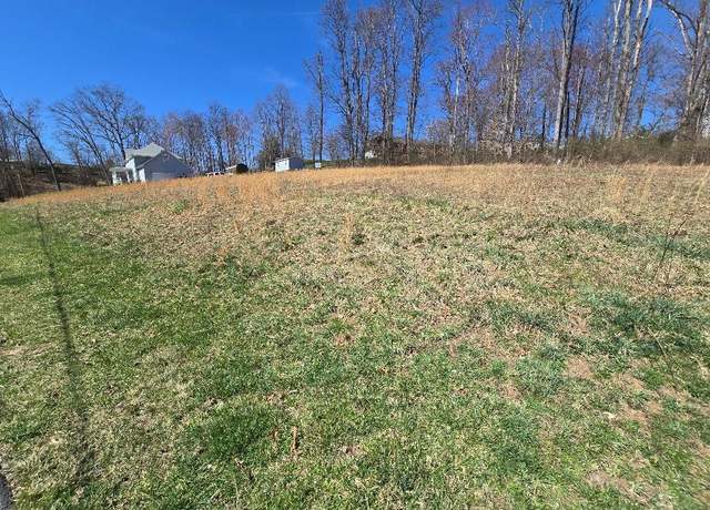 Property at 135 Riverview Ln, Beckley, WV 25801