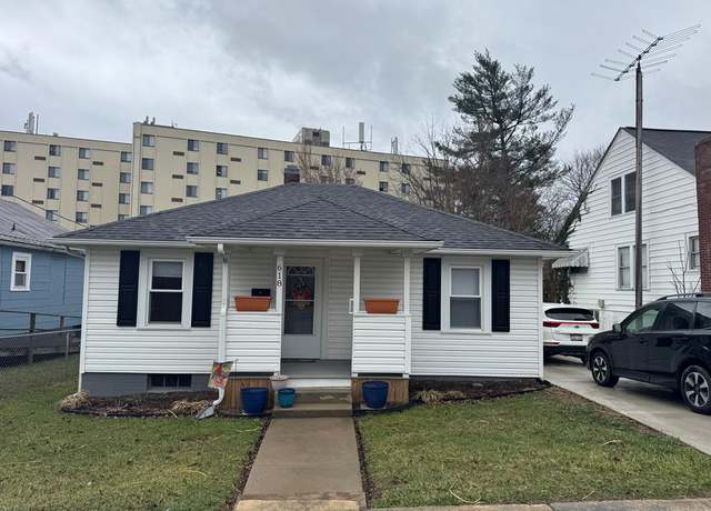 Property at 618 Johnstown Rd, Beckley, WV 25801, 2 beds, 1 bath