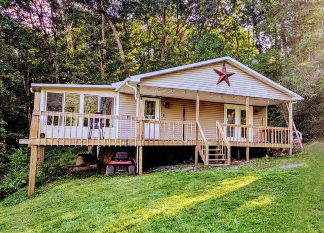 Property at 218 Second St, Shady Spring, WV 25918, 3 beds, 2 baths