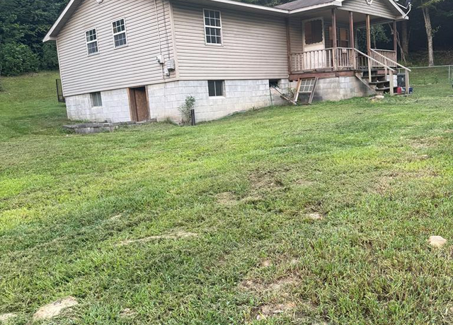 Property at 121 Virginia Town, Eccles, WV 25836, 2 beds, 1 bath