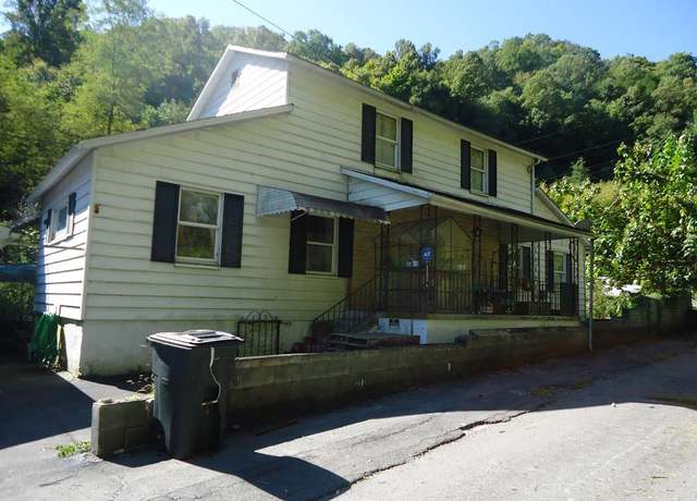 Property at 137 Brett Thomas Dr, Gary, WV 24836, 3 beds, 1 bath