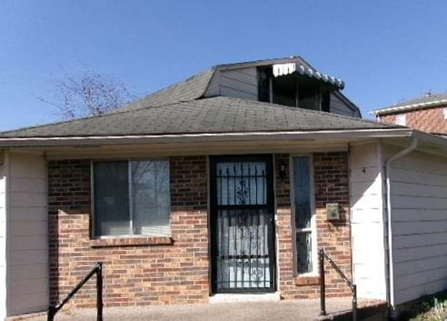 Property at 4 Woodhill Ct, Oak Hill, WV 25901, 2 beds, 1.5 baths