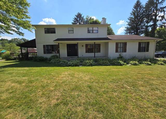 Property at 306 Millstone Dr, Beckley, WV 25801, 4 beds, 3 baths