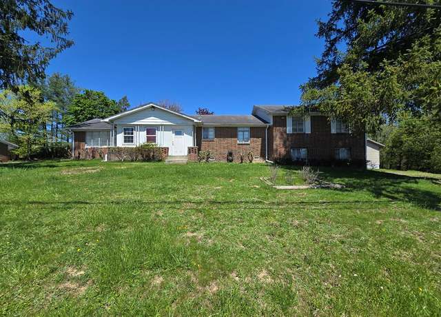 Property at 158 George St, Beckley, WV 25801, 4 beds, 2 baths