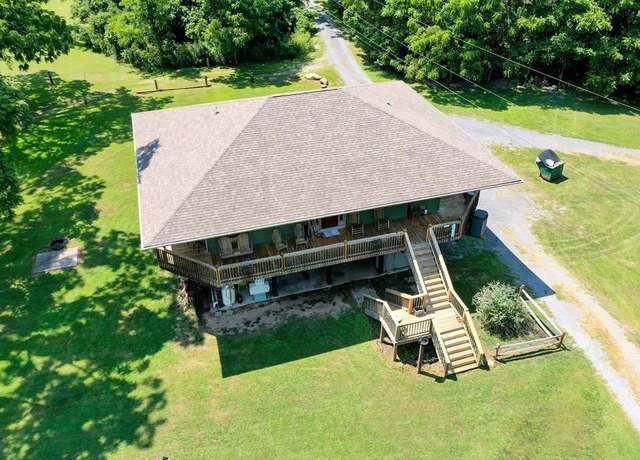 Property at 18796 St Rt 12 Lot 2, Hinton, WV 25951, 2 beds, 2 baths