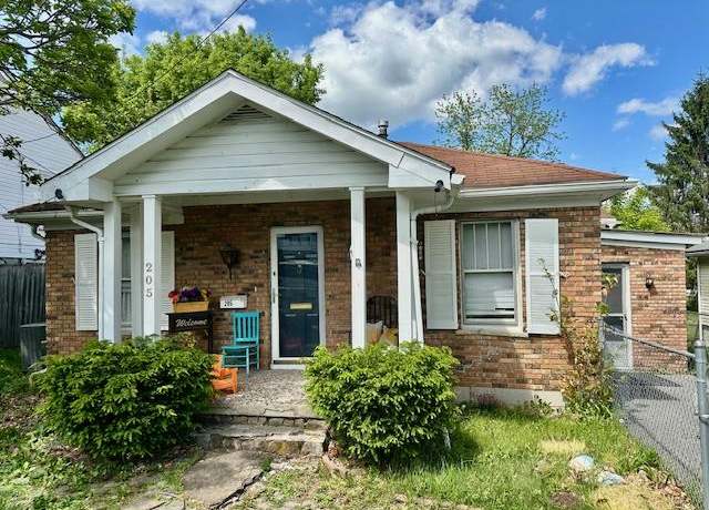 Property at 205 Garfield St, Beckley, WV 25801, 3 beds, 2 baths