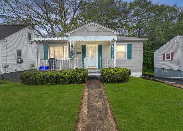 Property at 214 Dorcas Ave, Beckley, WV 25801, 3 beds, 1 bath