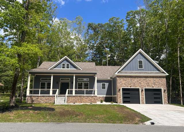Property at 402 Edward Dr, Daniels, WV 25832, 4 beds, 3.5 baths