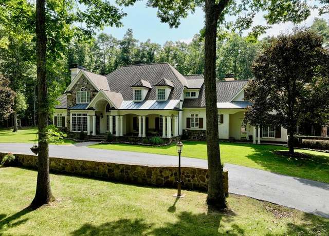 Property at 121 Mountain Laurel Rd, Daniels, WV 25832, 5 beds, 4.5 baths