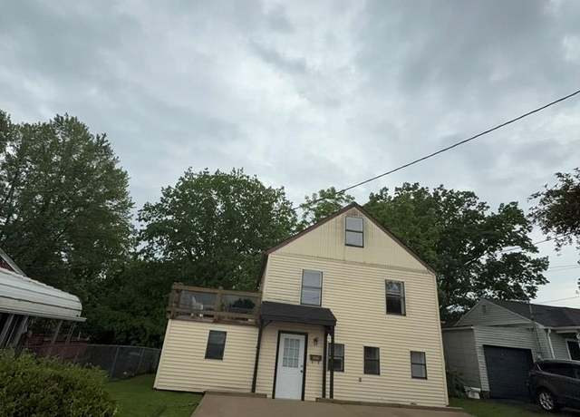 Property at 206 Cross St, Beckley, WV 25801, 3 beds, 2 baths