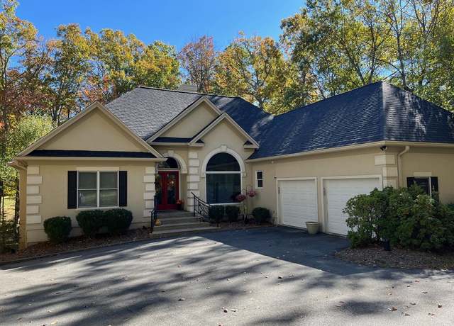 Property at 1208 Lake Dr, Daniels, WV 25832, 4 beds, 3.5 baths