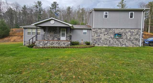 Photo of 260 Hoye Rd, White Oak, WV 25989
