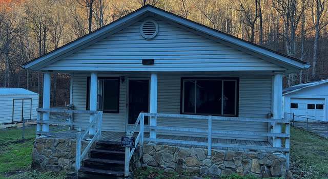 Photo of 1025 Seng Creek Rd, Whitesville, WV 25209