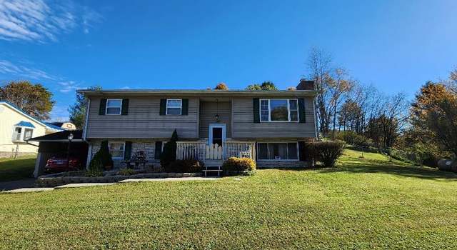 Photo of 289 Rock House Rd, Fairdale, WV 25865
