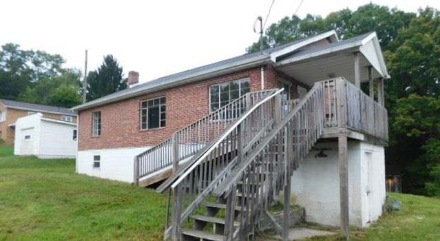 Photo of 130 Colton Loop Rd, Mac Arthur, WV 25873