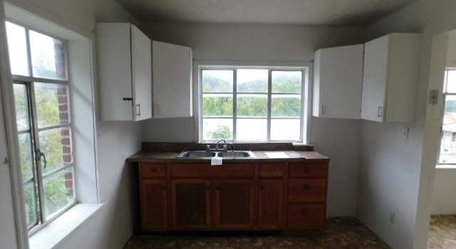 Photo of 130 Colton Loop Rd, Mac Arthur, WV 25873